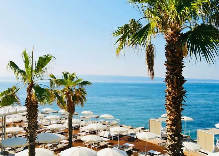 Beachside Attico