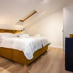 Apartament Beachside Attico Split