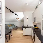 Διαμέρισμα Beachside Attico
