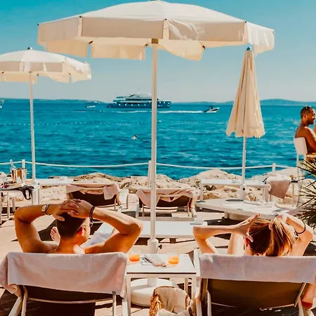 شقة Beachside Attico