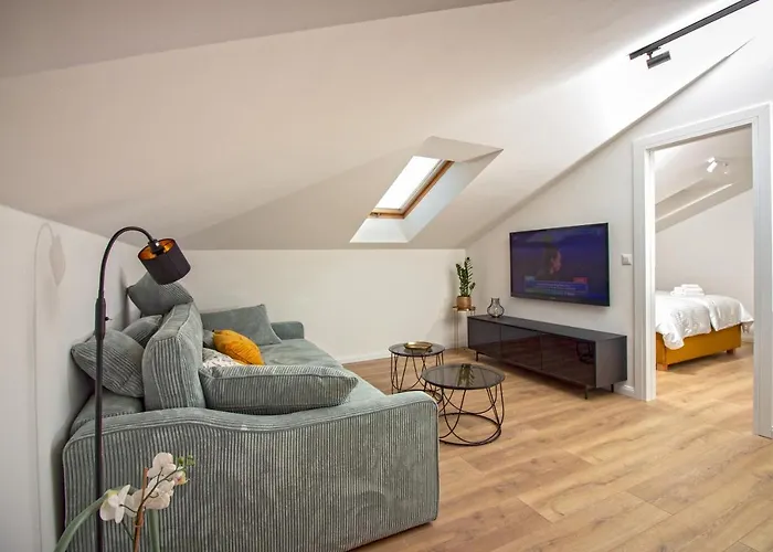 Beachside Attico דירה ספליט