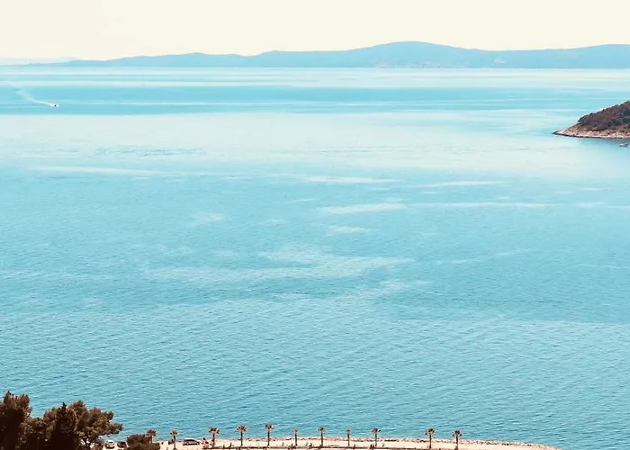 Beachside Attico Apartament *