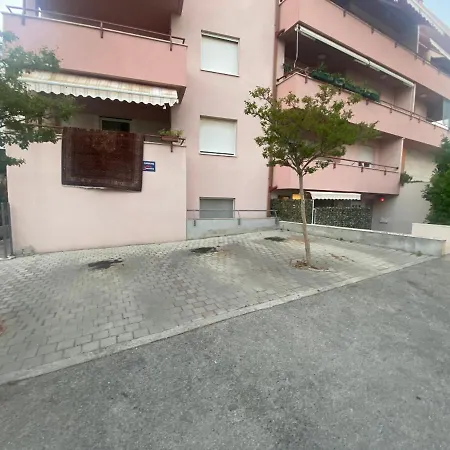 Beachside Attico Apartman Split