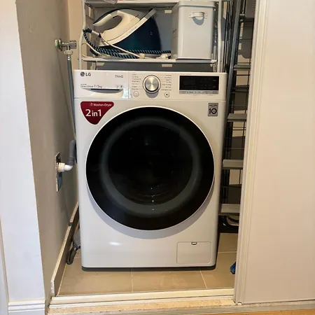 Beachside Attico Apartmán *